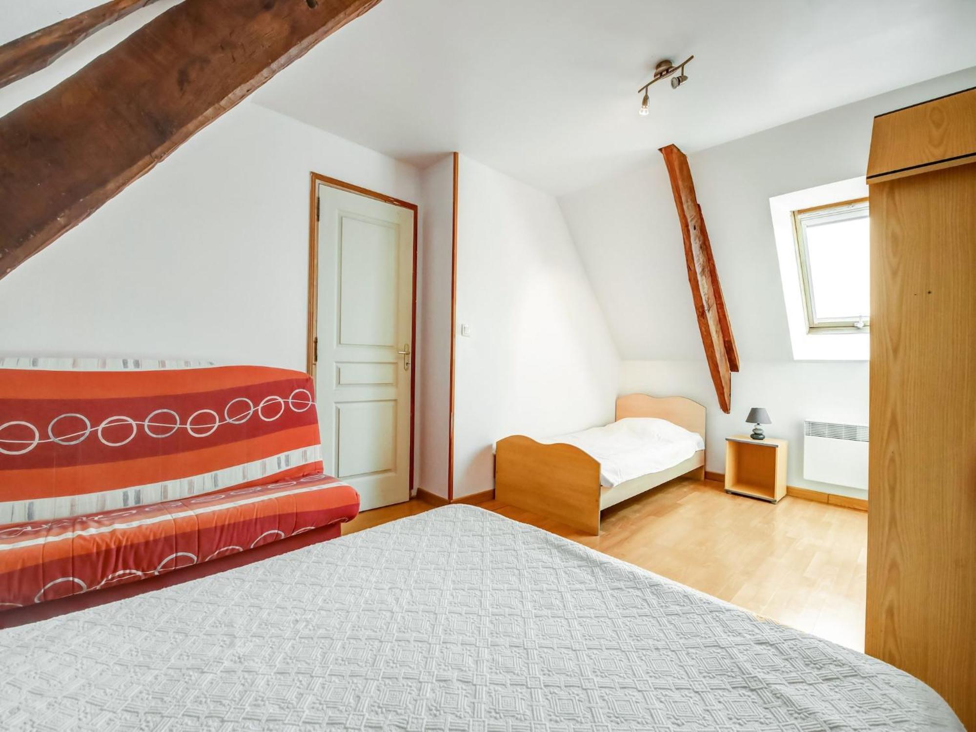 Holiday Home With Garden In Brainville Exterior photo